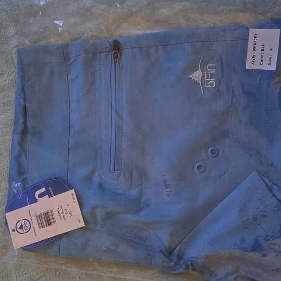 AFTCO WOMENS 5 FIN FISHING SHORTS - Picture 4 of 5